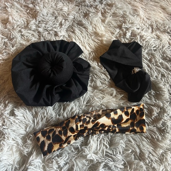 Accessories - Bundle of 3 black and cheetah hair accessories